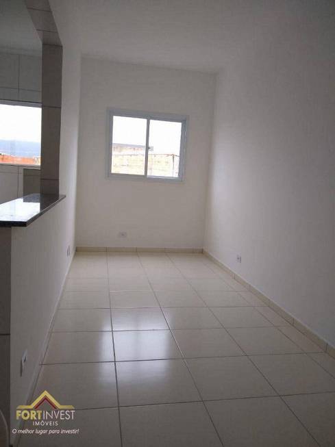 Foto 3 de Casa de Condomínio com 2 Quartos à venda, 57m² em Jardim Trevo, Praia Grande