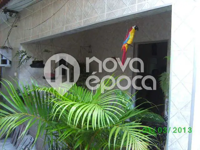 Foto 1 de Casa de Condomínio com 3 Quartos à venda, 80m² em Vila Rosali, São João de Meriti