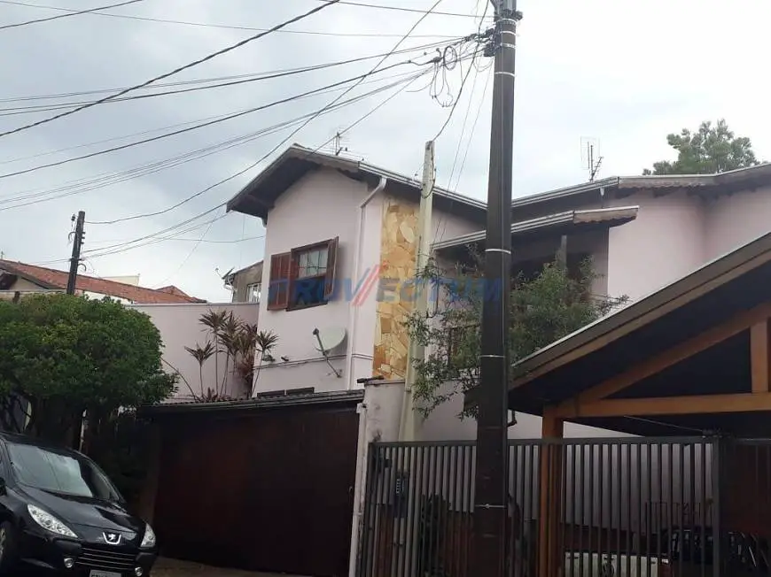 Foto 1 de Sobrado com 3 Quartos à venda, 210m² em Jardim Itapuã, Valinhos