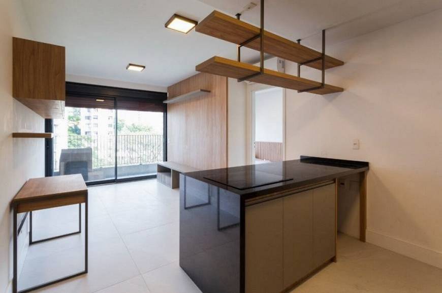 Foto 1 de Apartamento com 1 Quarto para venda ou aluguel, 50m² em Vila Madalena, São Paulo