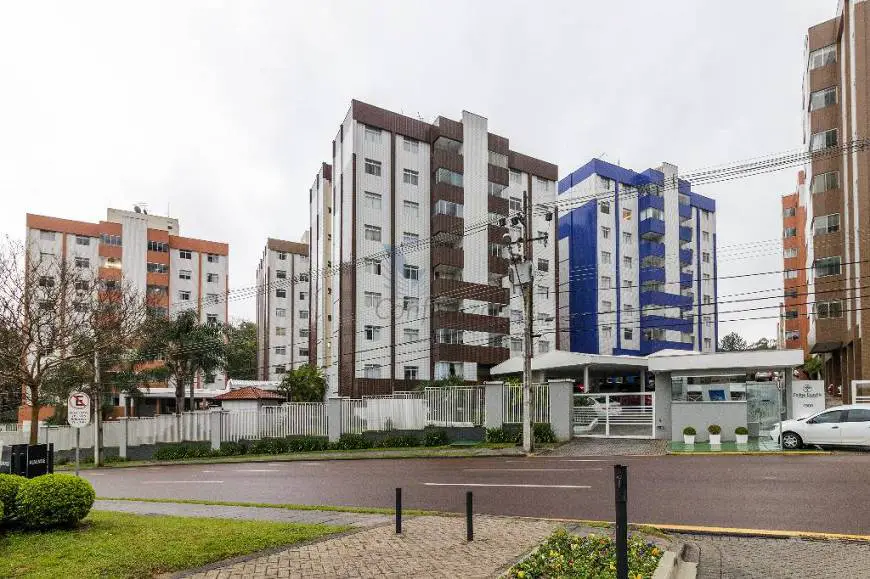 Foto 1 de Apartamento com 2 Quartos para alugar, 65m² em Ecoville, Curitiba