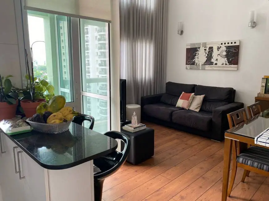 Foto 2 de Apartamento com 2 Quartos à venda, 59m² em Moema, São Paulo
