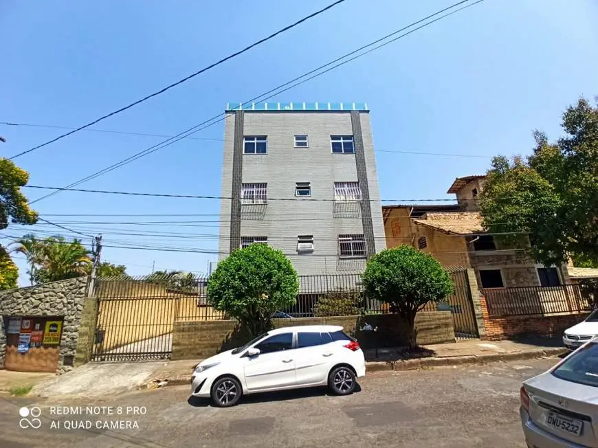 Foto 2 de Apartamento com 2 Quartos à venda, 70m² em Salgado Filho, Belo Horizonte