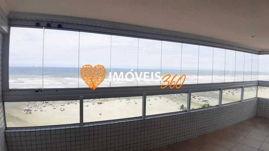 Foto 1 de Apartamento com 3 Quartos à venda, 230m² em Campo da Aviação, Praia Grande