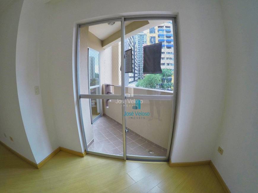 Foto 3 de Apartamento com 3 Quartos para alugar, 74m² em Cristo Rei, Curitiba