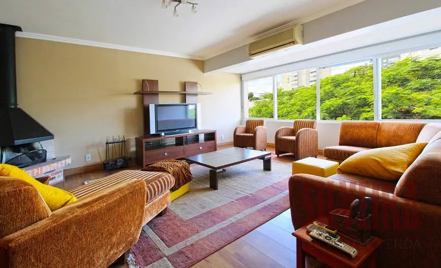 Foto 1 de Apartamento com 3 Quartos para alugar, 150m² em Jardim Botânico, Porto Alegre
