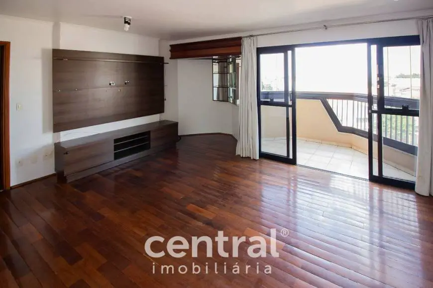 Foto 1 de Apartamento com 3 Quartos para alugar, 137m² em Jardim Paulista, Bauru