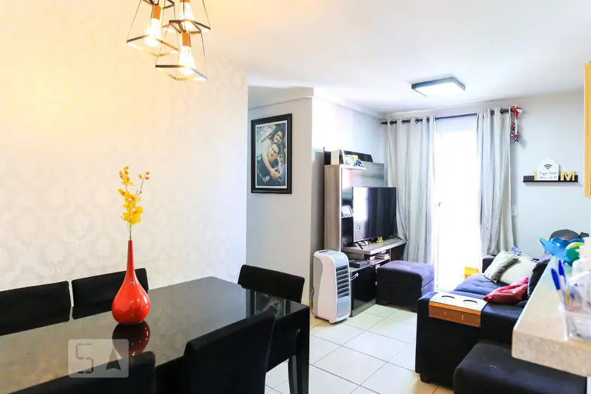 Foto 1 de Apartamento com 3 Quartos para alugar, 68m² em Parque Industrial, São José dos Campos