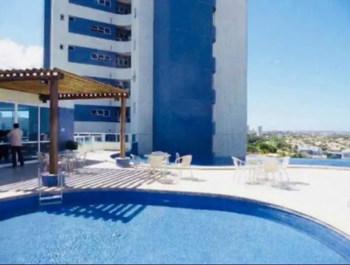 Foto 2 de Apartamento com 3 Quartos à venda, 176m² em Patamares, Salvador