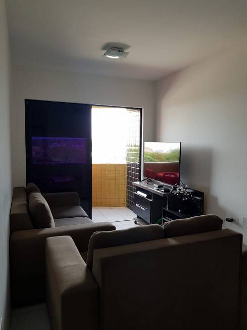 Foto 2 de Apartamento com 3 Quartos à venda, 74m² em Ponta Verde, Maceió