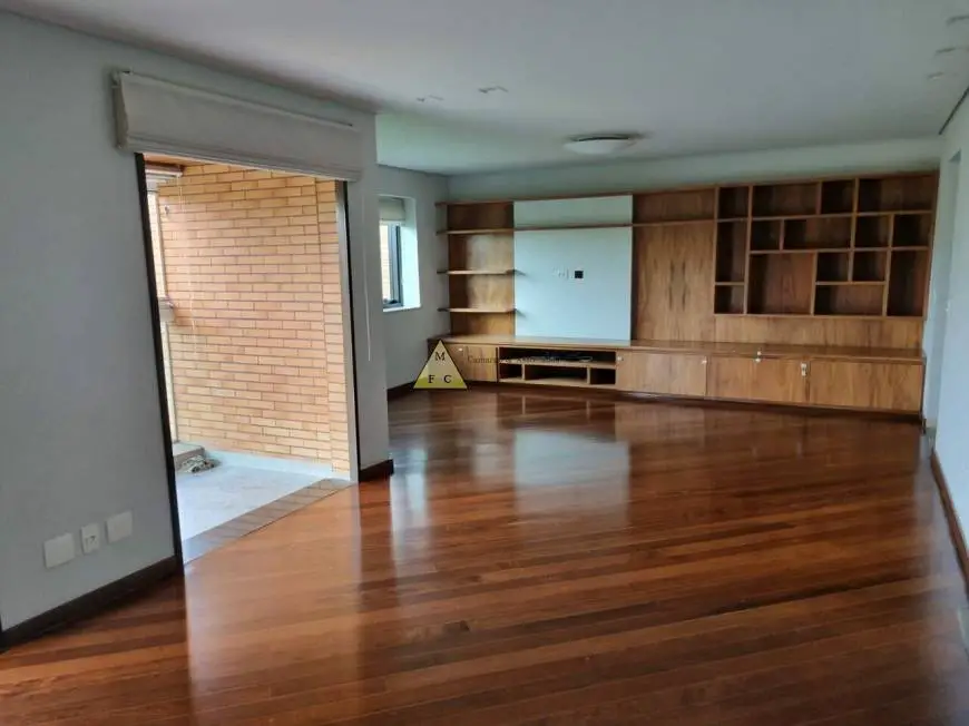 Foto 2 de Apartamento com 3 Quartos para alugar, 142m² em Vila Leopoldina, São Paulo