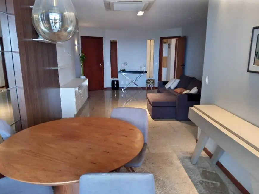 Foto 1 de Apartamento com 4 Quartos à venda, 150m² em Mata da Praia, Vitória