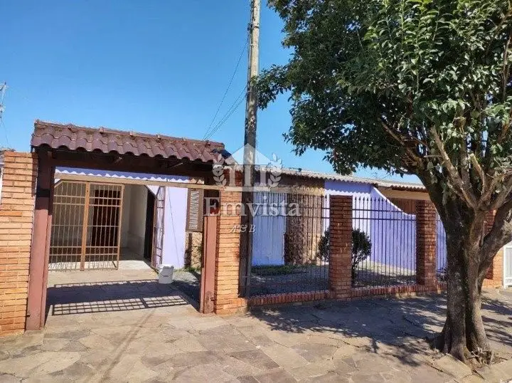 Foto 1 de Casa com 3 Quartos à venda, 90m² em Guajuviras, Canoas