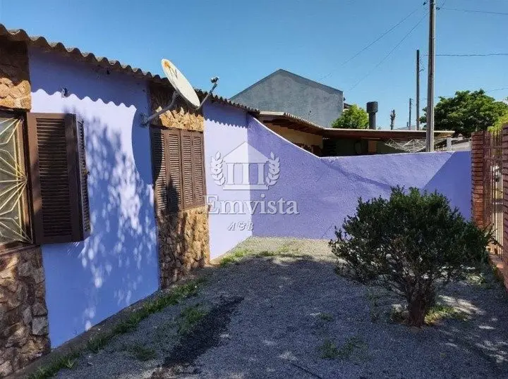 Foto 4 de Casa com 3 Quartos à venda, 90m² em Guajuviras, Canoas
