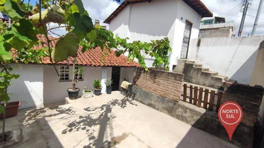 Foto 1 de Casa com 3 Quartos à venda, 157m² em Santa Tereza, Belo Horizonte