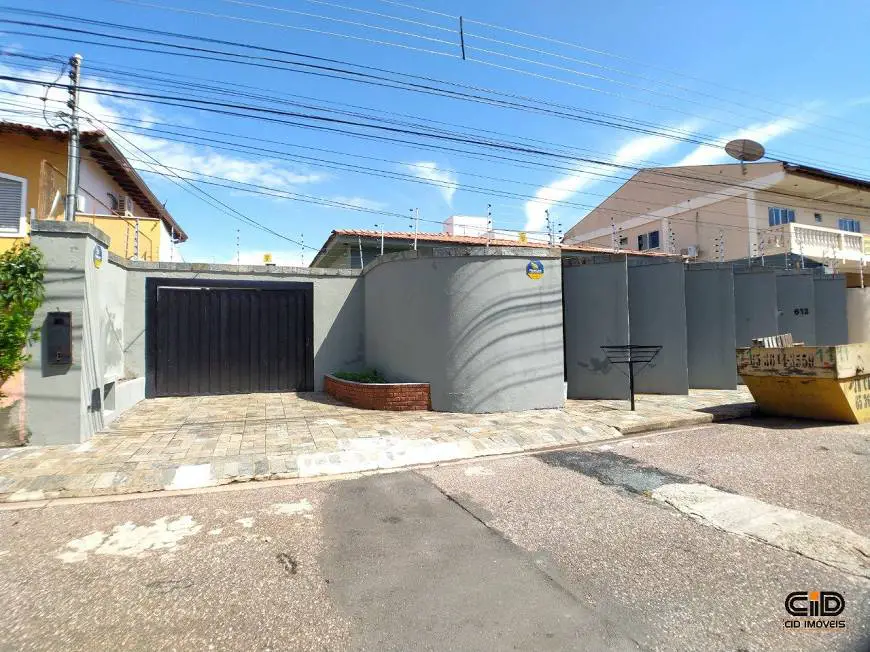 Foto 1 de Casa com 4 Quartos para alugar, 200m² em Morada do Sol, Cuiabá