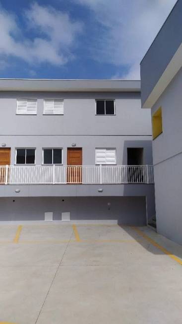 Foto 2 de Casa de Condomínio com 2 Quartos à venda, 46m² em Vera Cruz, São Paulo