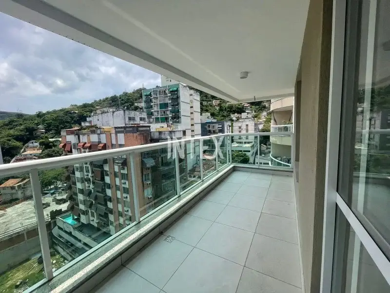 Foto 1 de Cobertura com 4 Quartos à venda, 215m² em Santa Rosa, Niterói