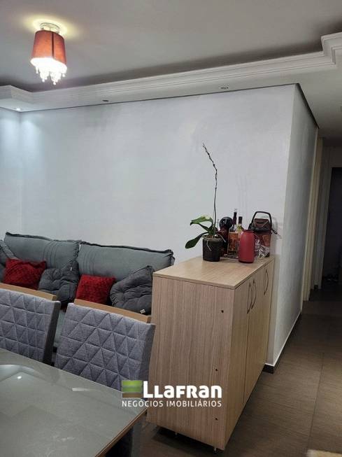 Foto 2 de Apartamento com 2 Quartos à venda, 50m² em Vila Pirajussara, São Paulo