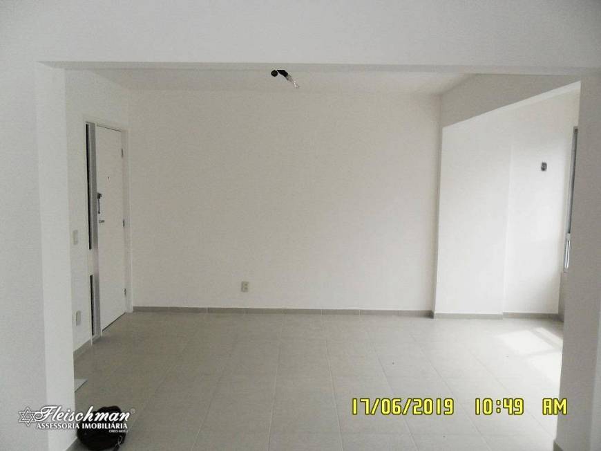 Foto 5 de Apartamento com 3 Quartos para alugar, 125m² em Aflitos, Recife