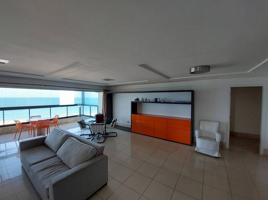 Foto 1 de Apartamento com 3 Quartos para alugar, 196m² em Areia Preta, Natal