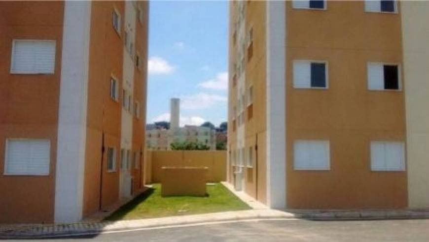Foto 1 de Apartamento com 3 Quartos à venda, 50m² em Vila Nova Curuçá, São Paulo