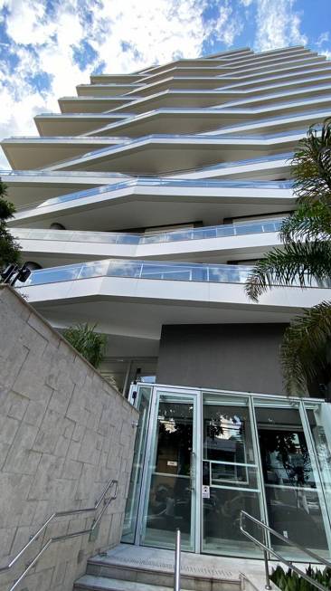Foto 2 de Apartamento com 5 Quartos à venda, 340m² em Paraíso, São Paulo