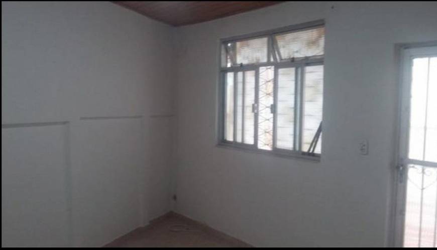 Foto 1 de Casa com 2 Quartos para alugar, 100m² em Cascadura, Rio de Janeiro