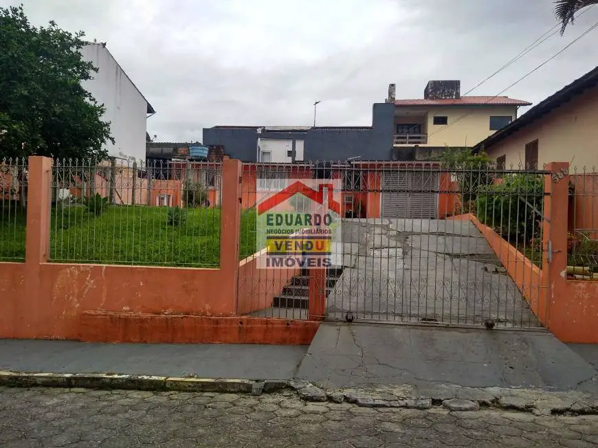 Foto 1 de Casa com 3 Quartos à venda, 60m² em Ipiranga, São José