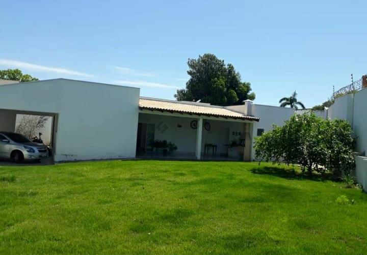 Foto 4 de Casa com 3 Quartos à venda, 207m² em Jardim Califórnia, Cuiabá