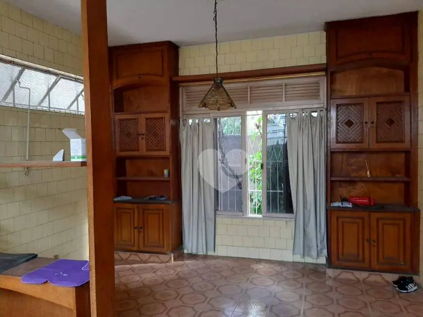Foto 1 de Casa com 4 Quartos à venda, 331m² em Grajaú, Rio de Janeiro