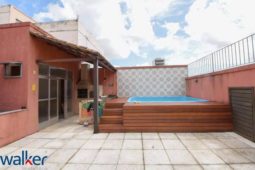 Foto 2 de Casa com 3 Quartos à venda, 210m² em Grajaú, Rio de Janeiro