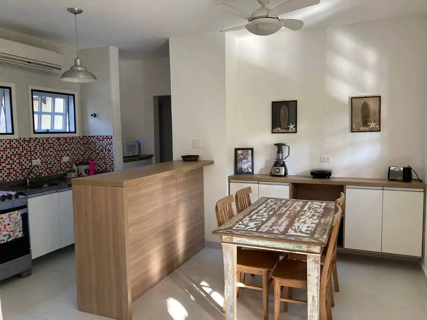 Foto 1 de Casa de Condomínio com 3 Quartos para alugar, 93m² em Baleia, São Sebastião