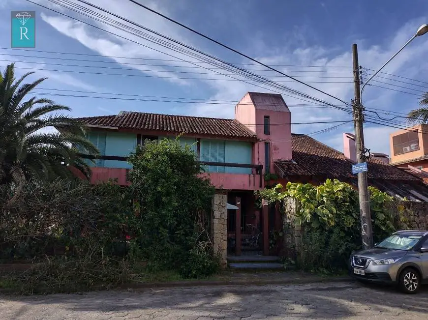Foto 5 de Sobrado com 3 Quartos à venda, 350m² em Santa Mônica, Florianópolis