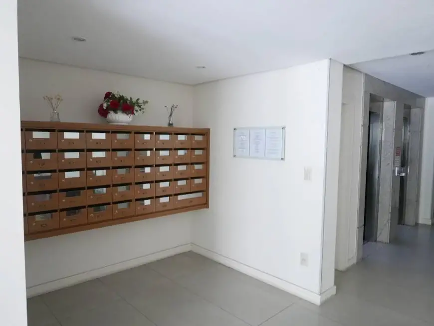 Foto 4 de Apartamento com 2 Quartos para alugar, 71m² em Centro, Florianópolis