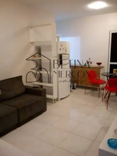 Foto 1 de Apartamento com 3 Quartos à venda, 58m² em Glória, Macaé