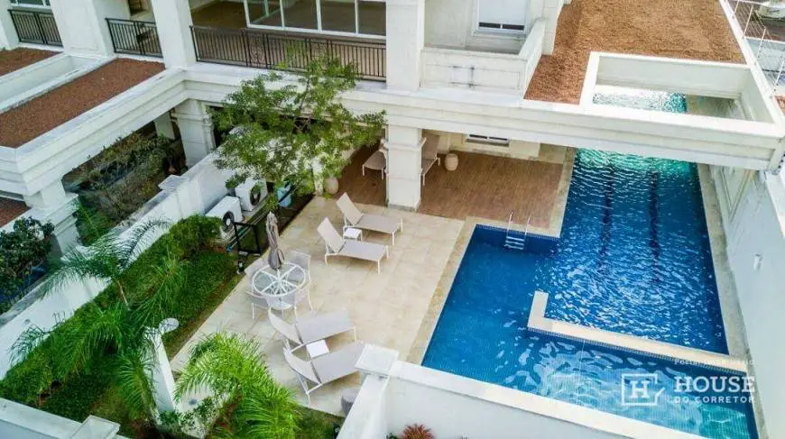 Foto 1 de Apartamento com 4 Quartos à venda, 255m² em Água Branca, São Paulo