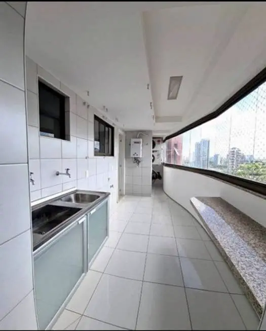 Foto 2 de Apartamento com 4 Quartos à venda, 95m² em Patriolino Ribeiro, Fortaleza