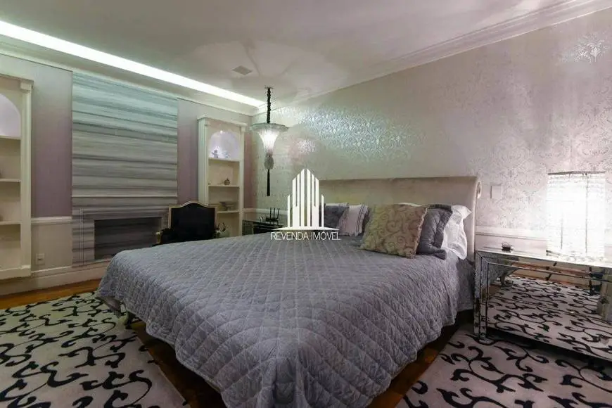 Foto 1 de Apartamento com 5 Quartos à venda, 425m² em Vila Gomes Cardim, São Paulo