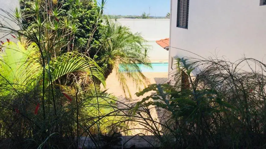 Foto 1 de Casa com 3 Quartos para alugar, 338m² em Jardim América, Bauru