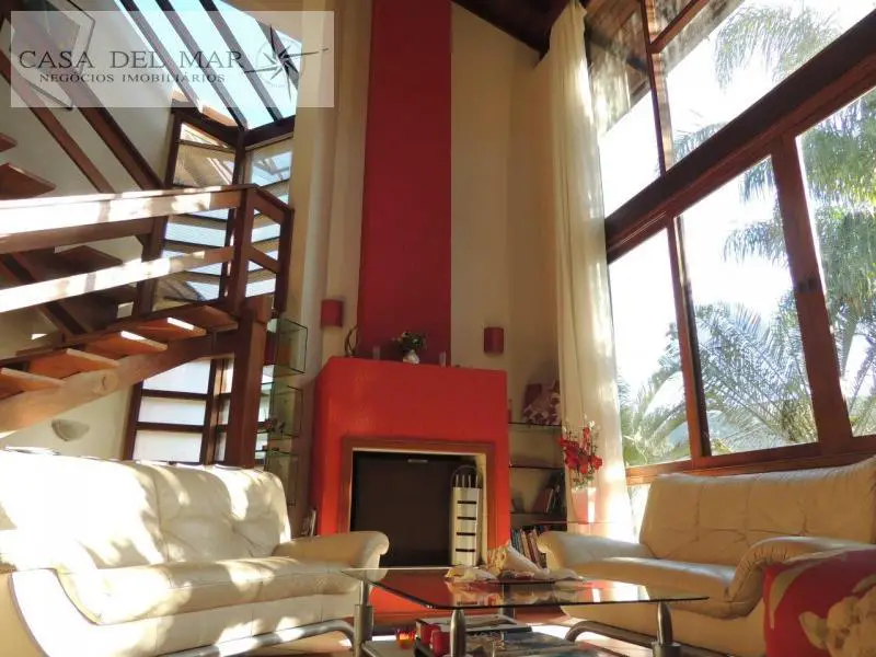 Foto 1 de Casa com 5 Quartos à venda, 400m² em Lagoa da Conceição, Florianópolis