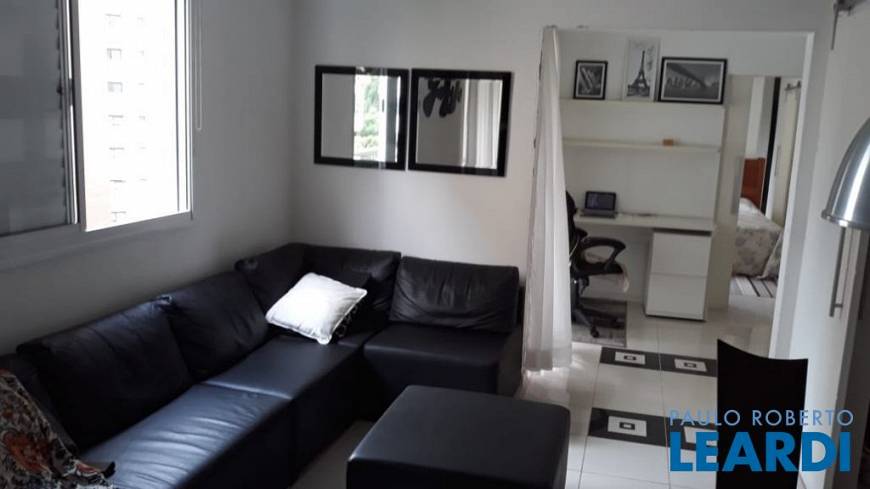 Foto 2 de Apartamento com 1 Quarto para venda ou aluguel, 60m² em Morumbi, São Paulo