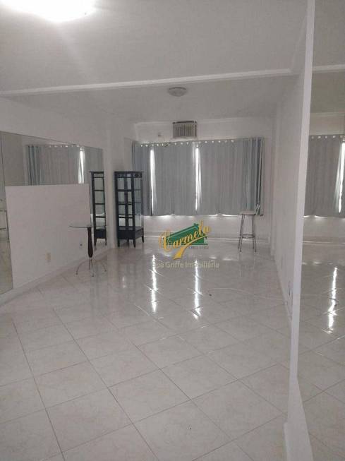 Foto 2 de Apartamento com 2 Quartos para alugar, 100m² em Centro, Florianópolis