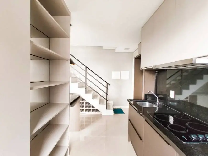 Foto 4 de Apartamento com 2 Quartos para alugar, 59m² em Centro, Joinville