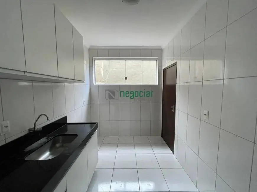 Foto 4 de Apartamento com 3 Quartos para alugar, 70m² em Guaruja, Betim