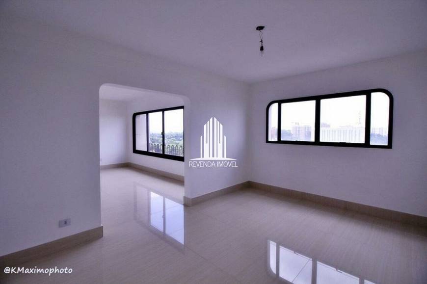 Foto 5 de Apartamento com 4 Quartos à venda, 330m² em Santo Amaro, São Paulo