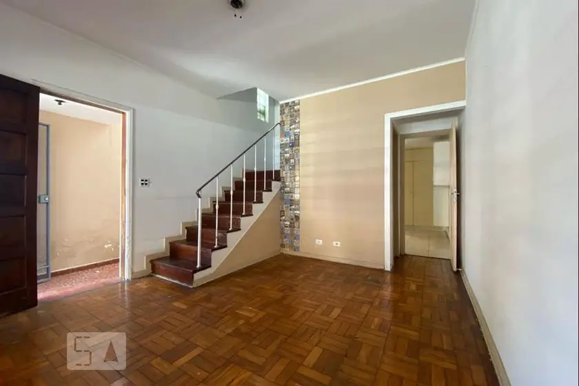 Foto 3 de Casa com 2 Quartos para alugar, 200m² em Vila Sônia, São Paulo