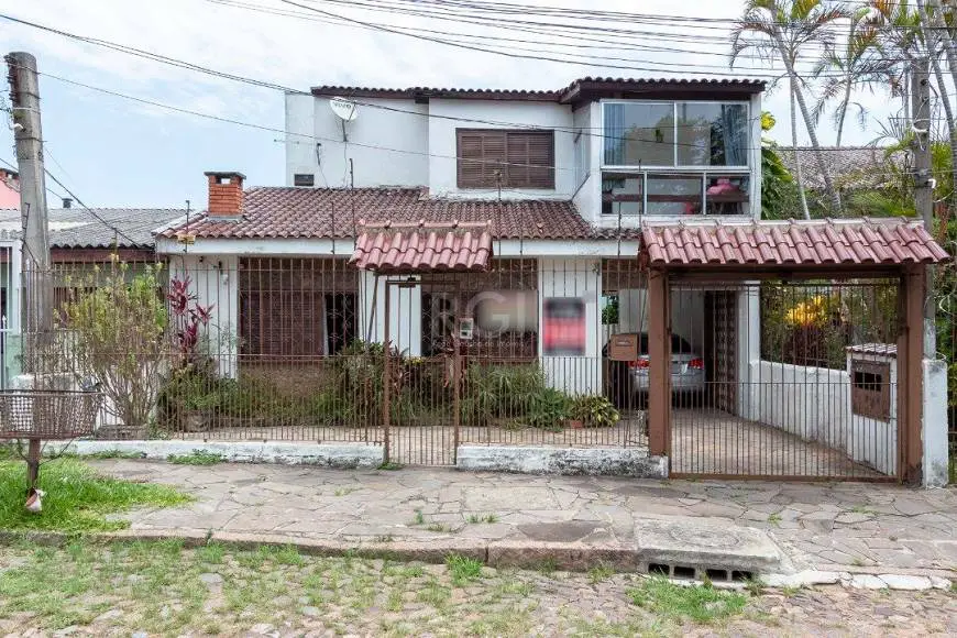Foto 1 de Casa com 6 Quartos à venda, 149m² em Nonoai, Porto Alegre