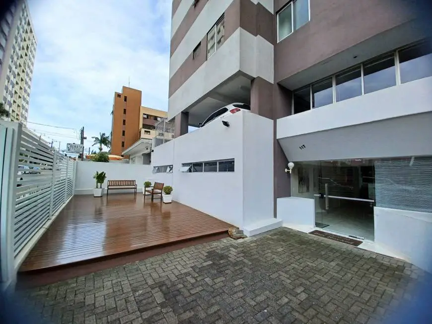 Foto 3 de Apartamento com 2 Quartos para alugar, 30m² em Água Verde, Curitiba