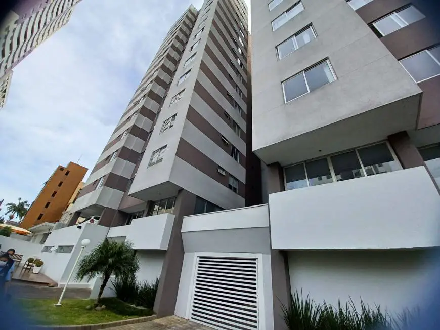 Foto 4 de Apartamento com 2 Quartos para alugar, 30m² em Água Verde, Curitiba